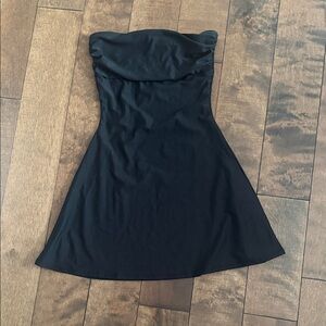 Windsor Classic Black Strapless Dress